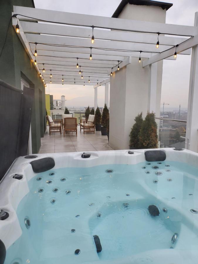 Jad- Penthouse With Jacuzzi And Mountain View - Coresi Braşov Extérieur photo