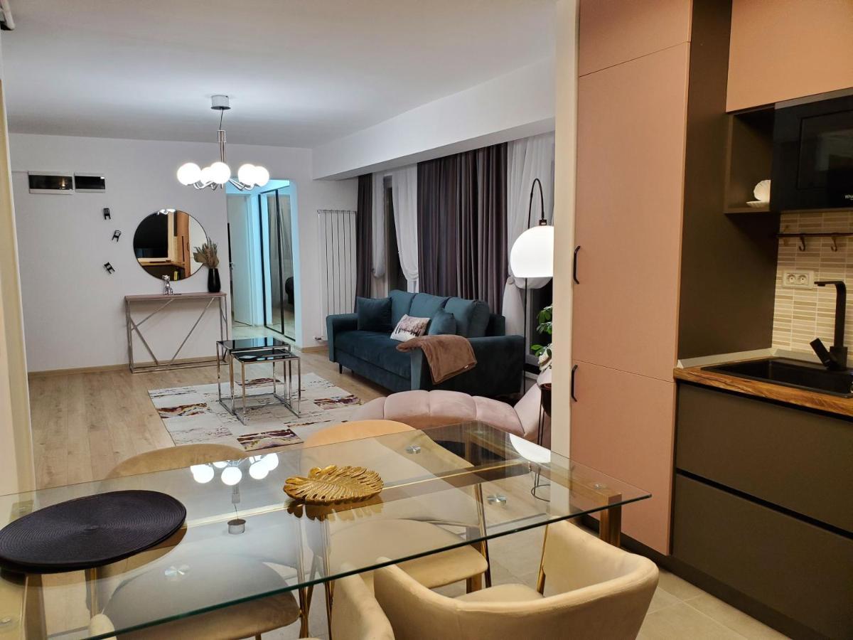 Jad- Penthouse With Jacuzzi And Mountain View - Coresi Braşov Extérieur photo