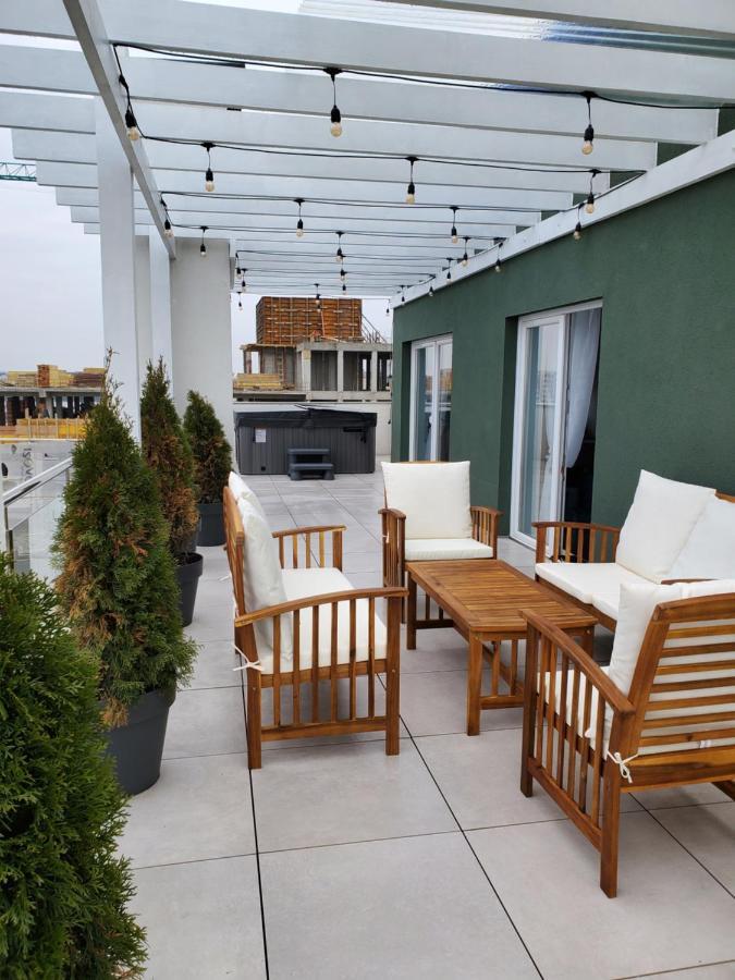 Jad- Penthouse With Jacuzzi And Mountain View - Coresi Braşov Extérieur photo